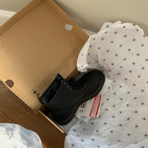 doc martens size 10 womens